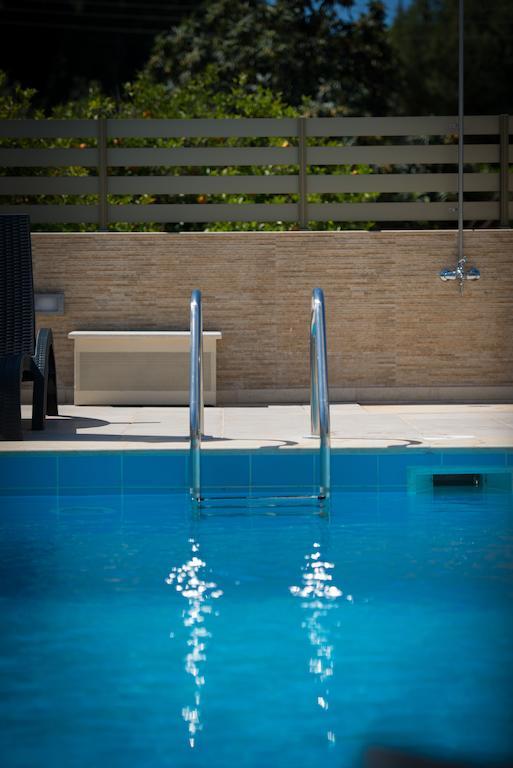 كالاماتا Mantinia Bay Hotel المظهر الخارجي الصورة