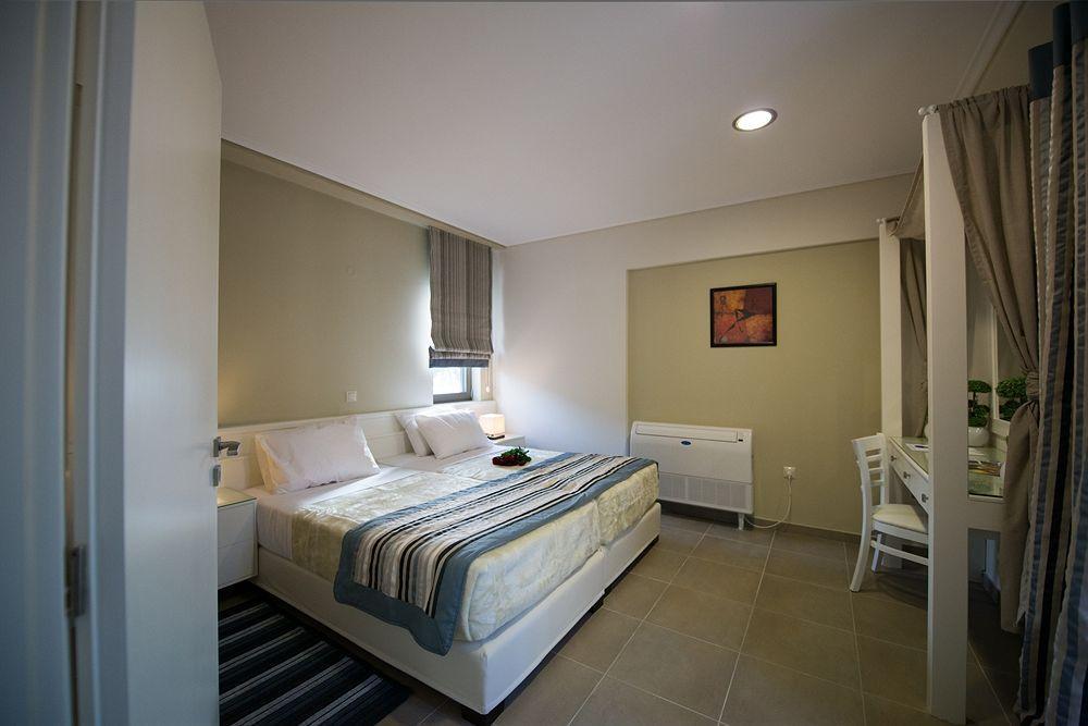 كالاماتا Mantinia Bay Hotel المظهر الخارجي الصورة
